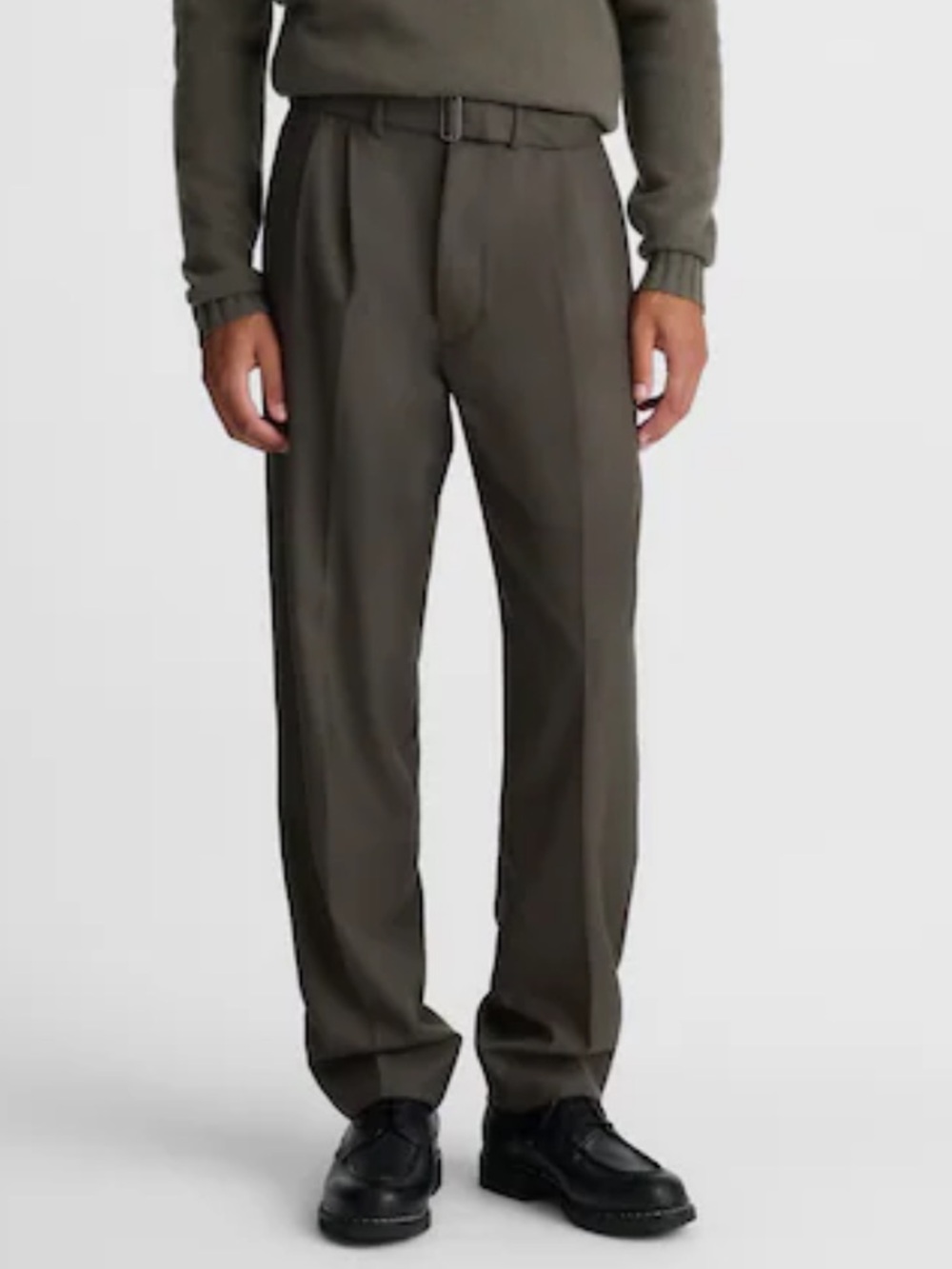 Madewell Men's Double-Pleated Trousers in Wool Blend Soot (Gray-Green) size 36
